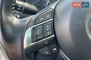 Позашляховик / Кросовер Mazda CX-5 2015 в 