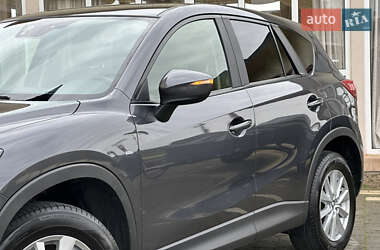 Внедорожник / Кроссовер Mazda CX-5 2017 в 
