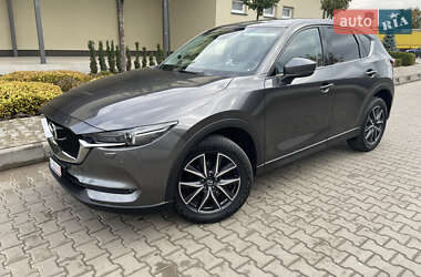 Позашляховик / Кросовер Mazda CX-5 2018 в 
