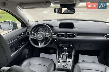 Позашляховик / Кросовер Mazda CX-5 2018 в 