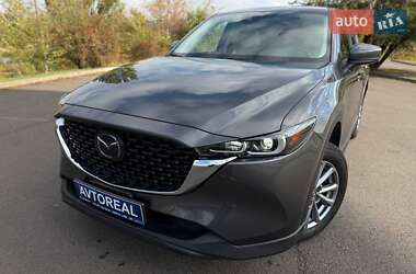 Позашляховик / Кросовер Mazda CX-5 2023 в 