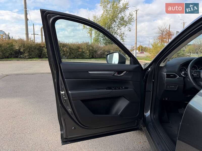 Внедорожник / Кроссовер Mazda CX-5 2023 в Кривом Роге