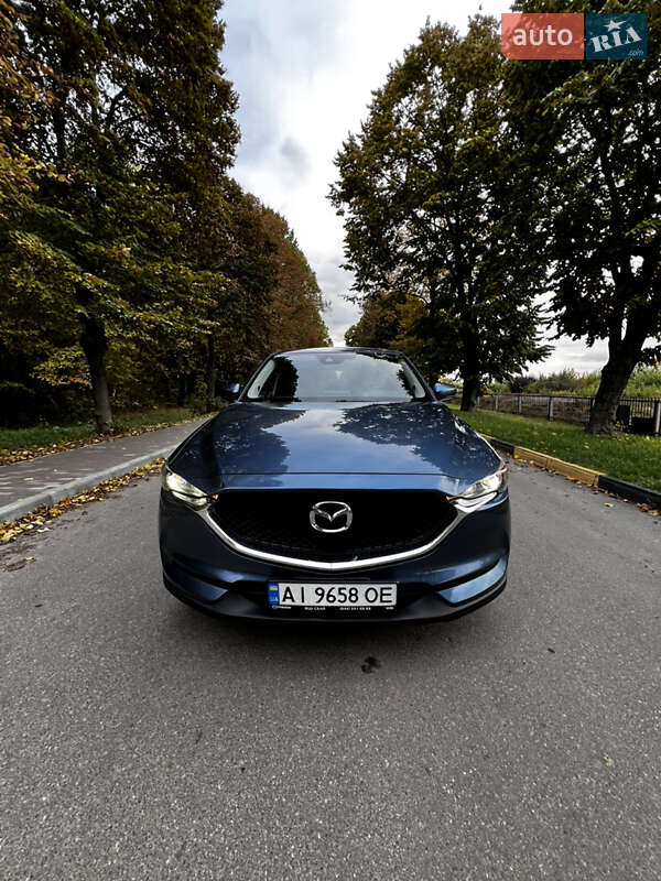 Внедорожник / Кроссовер Mazda CX-5 2017 в Киеве