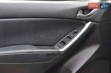 Позашляховик / Кросовер Mazda CX-5 2012 в 