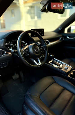 Внедорожник / Кроссовер Mazda CX-5 2023 в 