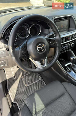 Внедорожник / Кроссовер Mazda CX-5 2016 в 
