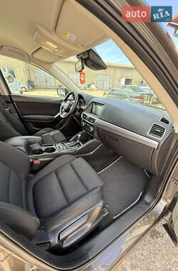 Внедорожник / Кроссовер Mazda CX-5 2016 в 