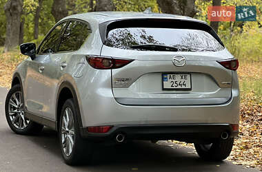 Позашляховик / Кросовер Mazda CX-5 2021 в 