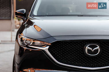 Внедорожник / Кроссовер Mazda CX-5 2018 в 