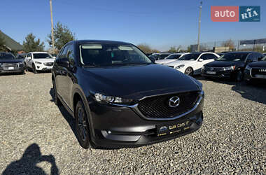 Позашляховик / Кросовер Mazda CX-5 2018 в 