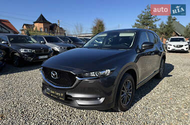 Позашляховик / Кросовер Mazda CX-5 2018 в 