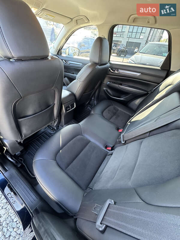 Позашляховик / Кросовер Mazda CX-5 2018 в Івано-Франківську