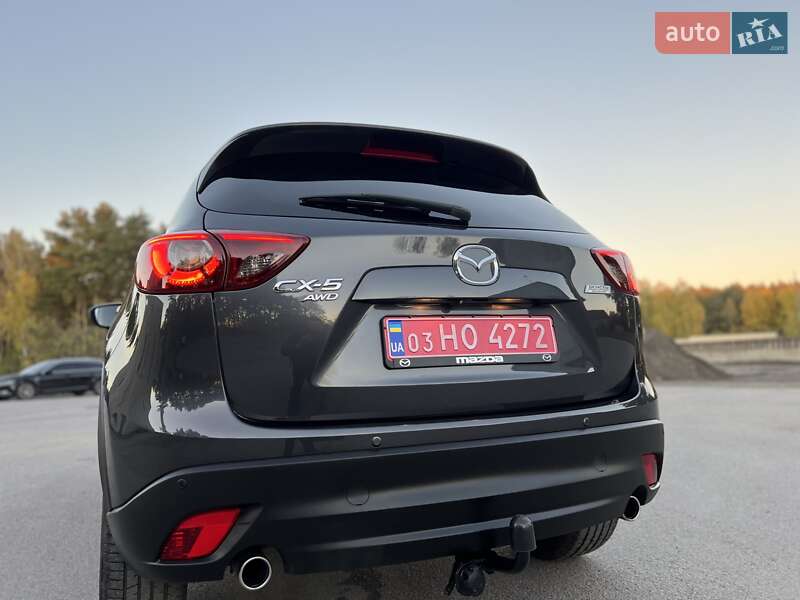 Позашляховик / Кросовер Mazda CX-5 2016 в Радивиліві