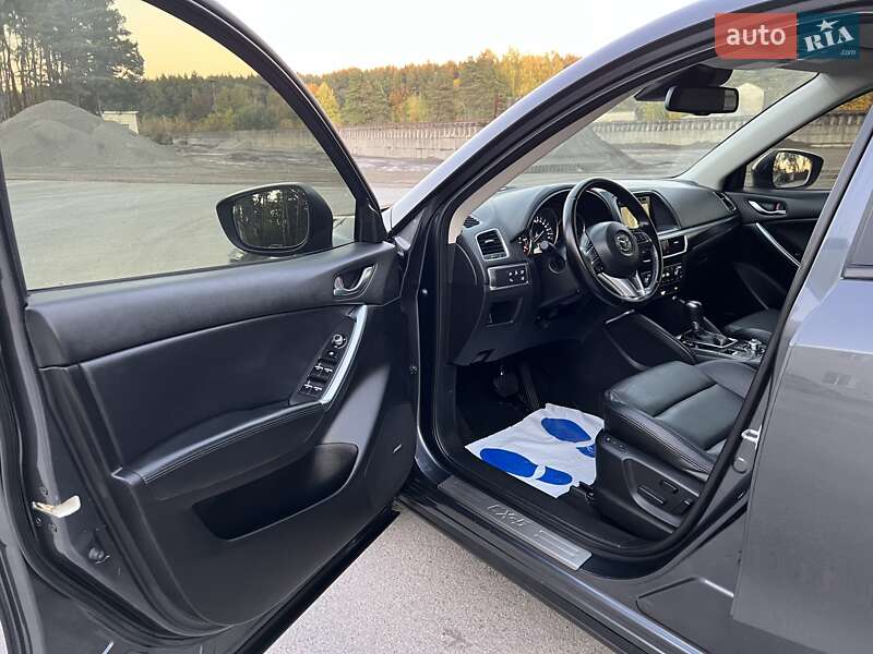 Позашляховик / Кросовер Mazda CX-5 2016 в Радивиліві
