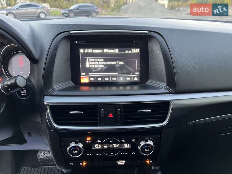 Позашляховик / Кросовер Mazda CX-5 2016 в Радивиліві