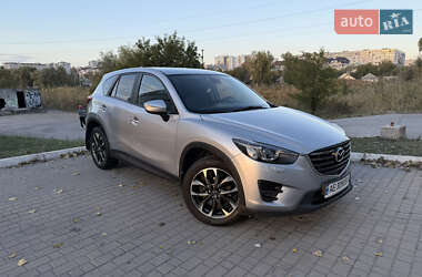 Позашляховик / Кросовер Mazda CX-5 2016 в  фото 2 Позашляховик / Кросовер Mazda CX-5 2016 в