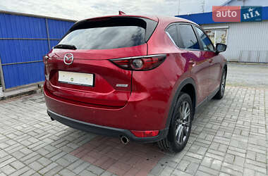 Позашляховик / Кросовер Mazda CX-5 2017 в  фото 10 Позашляховик / Кросовер Mazda CX-5 2017 в