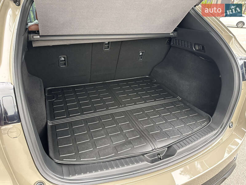 Позашляховик / Кросовер Mazda CX-5 2023 в Києві фото 67 Позашляховик / Кросовер Mazda CX-5 2023 в Києві