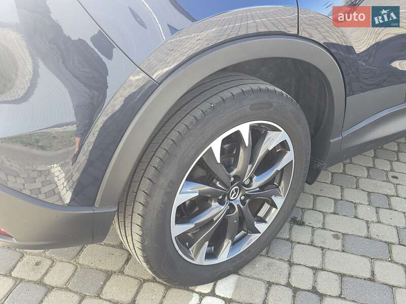 Внедорожник / Кроссовер Mazda CX-5 2017 в Ивано-Франковске