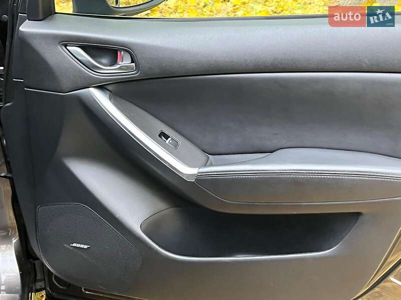 Позашляховик / Кросовер Mazda CX-5 2016 в Києві