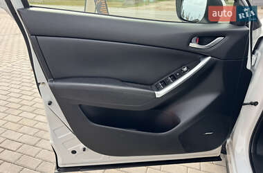 Внедорожник / Кроссовер Mazda CX-5 2015 в 