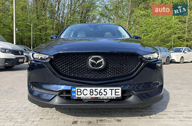 Позашляховик / Кросовер Mazda CX-5 2018 в  фото 3 Позашляховик / Кросовер Mazda CX-5 2018 в