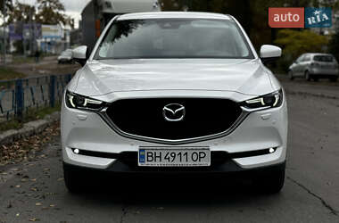 Внедорожник / Кроссовер Mazda CX-5 2018 в 