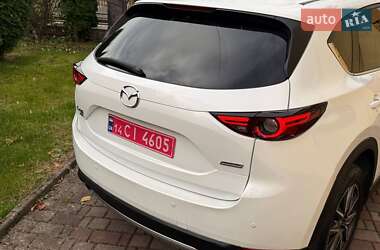 Позашляховик / Кросовер Mazda CX-5 2019 в  фото 74 Позашляховик / Кросовер Mazda CX-5 2019 в