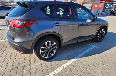 Позашляховик / Кросовер Mazda CX-5 2016 в  фото 4 Позашляховик / Кросовер Mazda CX-5 2016 в