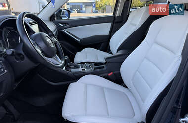Внедорожник / Кроссовер Mazda CX-5 2016 в 