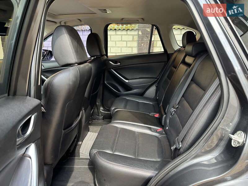 Позашляховик / Кросовер Mazda CX-5 2016 в Києві