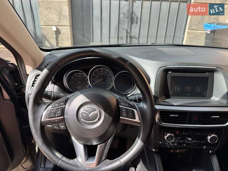 Позашляховик / Кросовер Mazda CX-5 2016 в Києві
