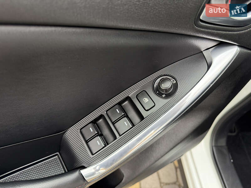 Позашляховик / Кросовер Mazda CX-5 2012 в Луцьку