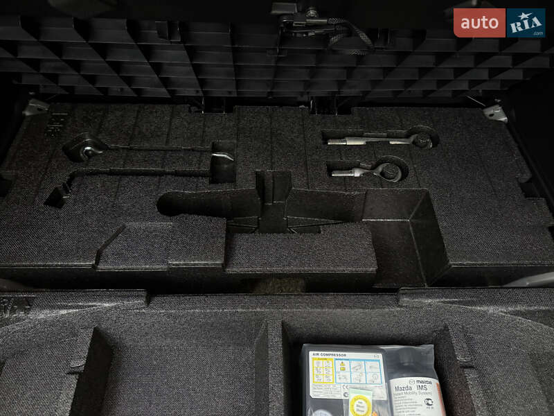 Позашляховик / Кросовер Mazda CX-5 2016 в Чернігові