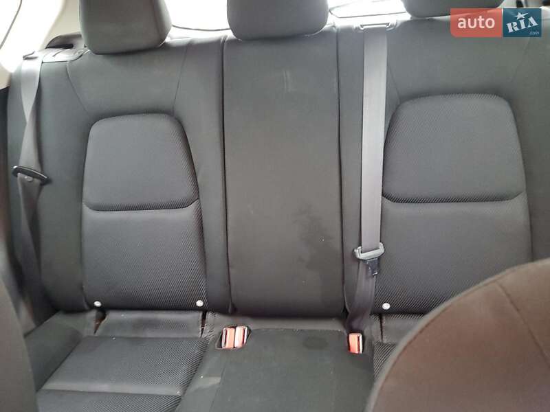 Позашляховик / Кросовер Mazda CX-5 2017 в Полтаві фото 10 Позашляховик / Кросовер Mazda CX-5 2017 в Полтаві