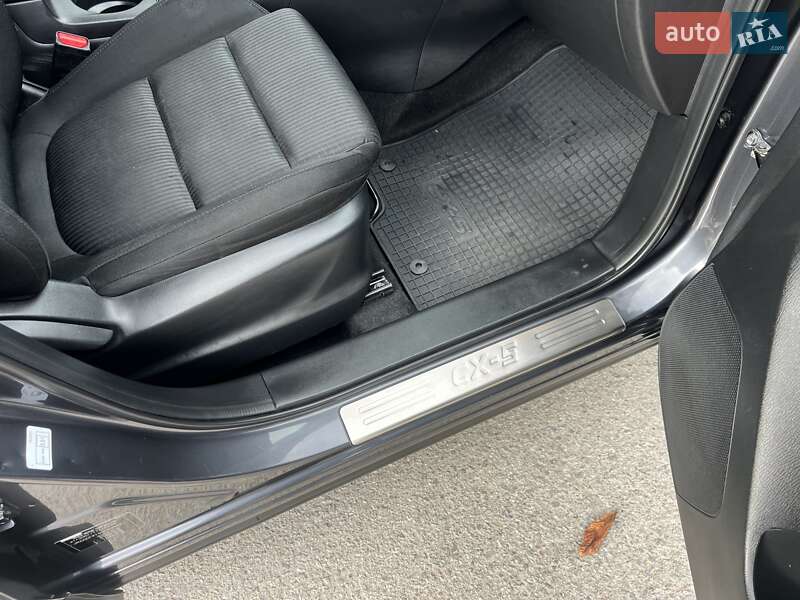 Позашляховик / Кросовер Mazda CX-5 2013 в Радивиліві