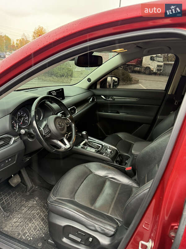 Позашляховик / Кросовер Mazda CX-5 2017 в Дніпрі фото 15 Позашляховик / Кросовер Mazda CX-5 2017 в Дніпрі