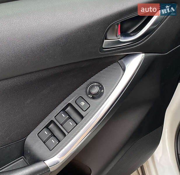 Позашляховик / Кросовер Mazda CX-5 2016 в Рівному фото 21 Позашляховик / Кросовер Mazda CX-5 2016 в Рівному