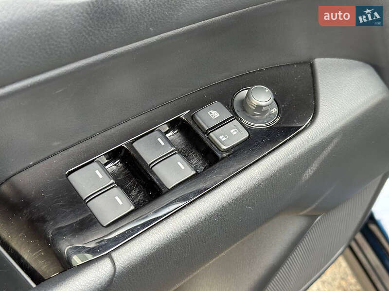 Внедорожник / Кроссовер Mazda CX-5 2023 в Днепре фото 12 Внедорожник / Кроссовер Mazda CX-5 2023 в Днепре