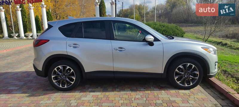 Внедорожник / Кроссовер Mazda CX-5 2016 в Миргороде