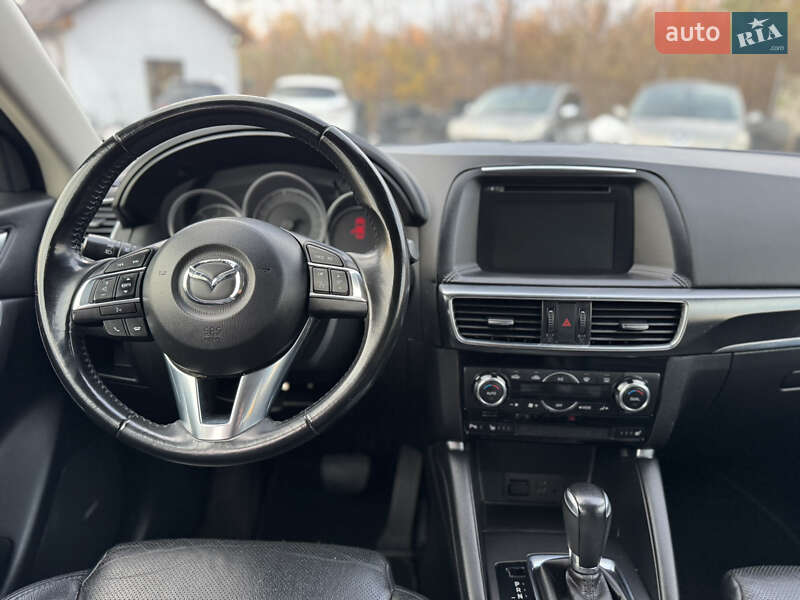 Внедорожник / Кроссовер Mazda CX-5 2016 в Дубно