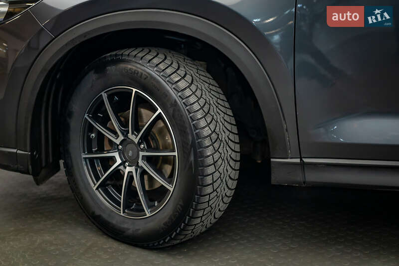 Внедорожник / Кроссовер Mazda CX-5 2017 в Киеве