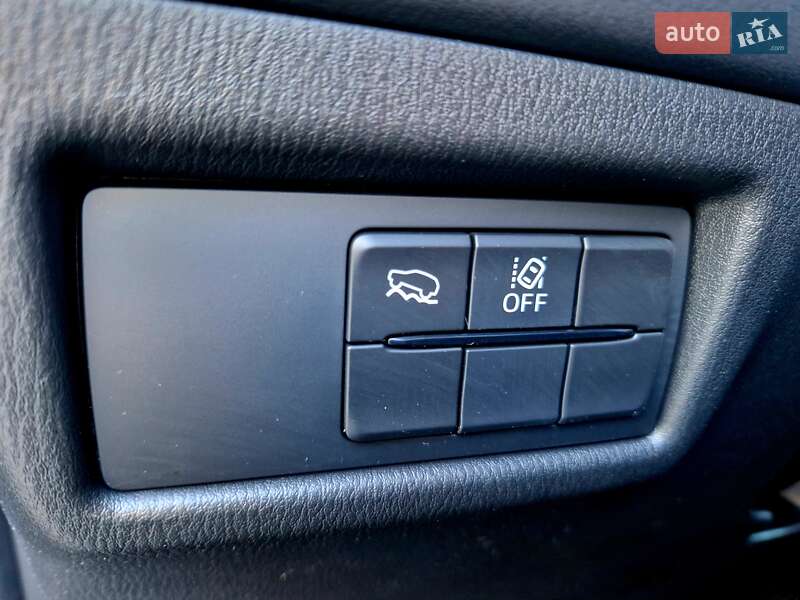 Внедорожник / Кроссовер Mazda CX-5 2022 в Днепре