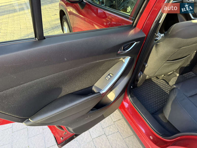 Внедорожник / Кроссовер Mazda CX-5 2015 в Ивано-Франковске фото 29 Внедорожник / Кроссовер Mazda CX-5 2015 в Ивано-Франковске