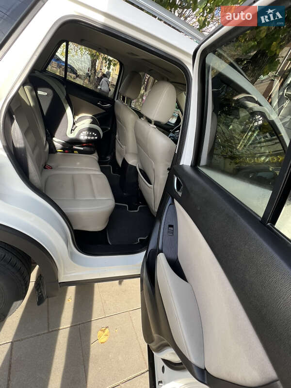 Позашляховик / Кросовер Mazda CX-5 2014 в Чернівцях фото 16 Позашляховик / Кросовер Mazda CX-5 2014 в Чернівцях