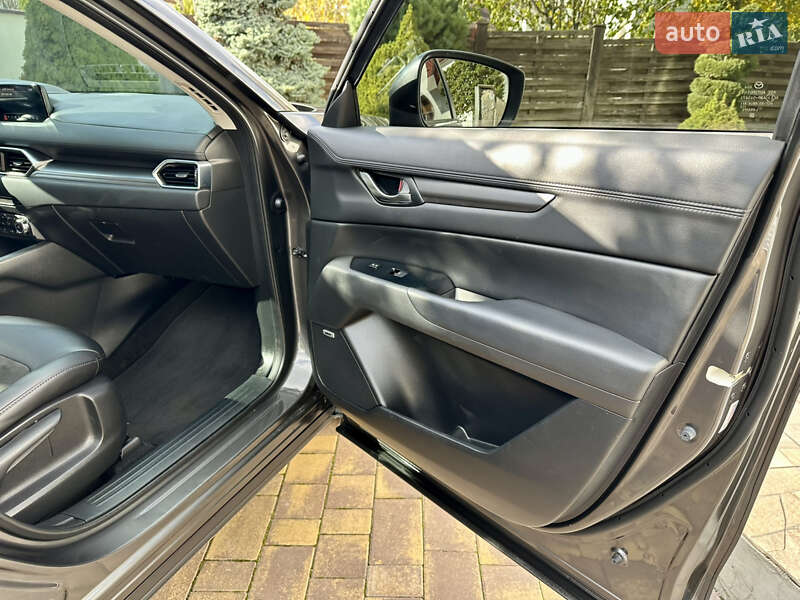 Внедорожник / Кроссовер Mazda CX-5 2017 в Виннице