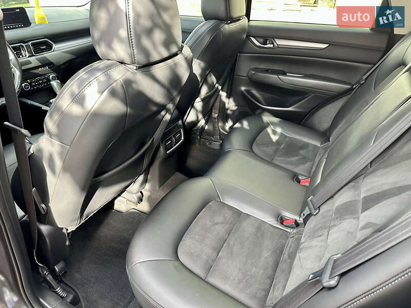 Внедорожник / Кроссовер Mazda CX-5 2017 в Виннице