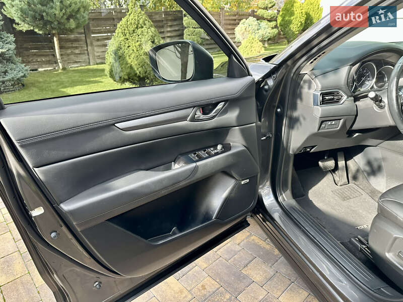 Внедорожник / Кроссовер Mazda CX-5 2017 в Виннице