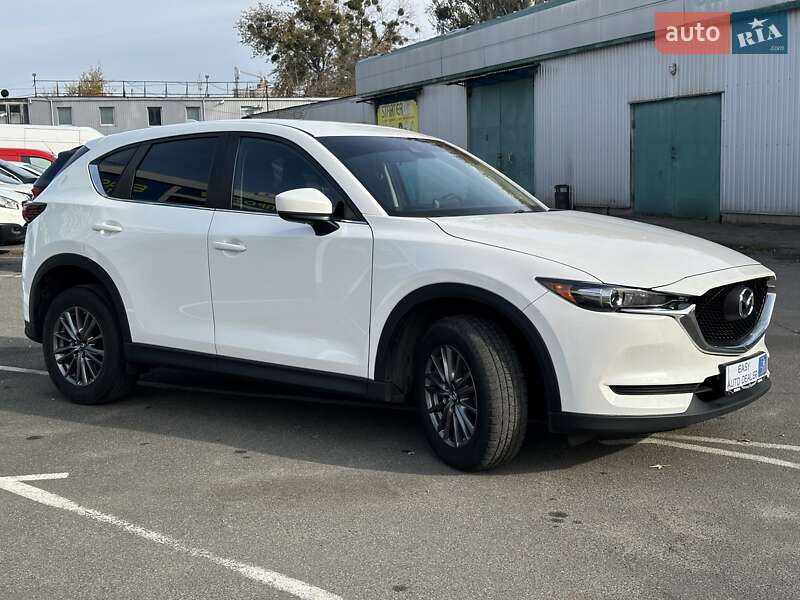 Позашляховик / Кросовер Mazda CX-5 2017 в Києві фото 5 Позашляховик / Кросовер Mazda CX-5 2017 в Києві