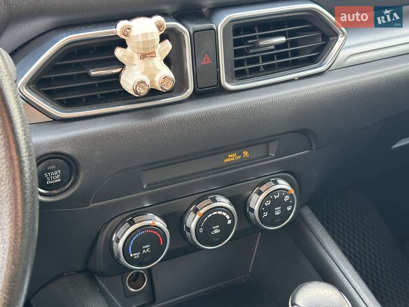 Позашляховик / Кросовер Mazda CX-5 2017 в Києві фото 25 Позашляховик / Кросовер Mazda CX-5 2017 в Києві